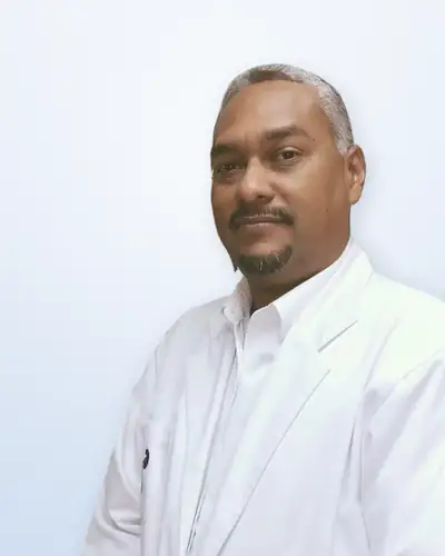 Dr. Ricardo Cantó, urología